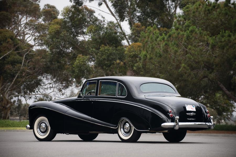  Bentley S1 Empress Saloon by Hooper 1959 года  (фото 2 из 10)